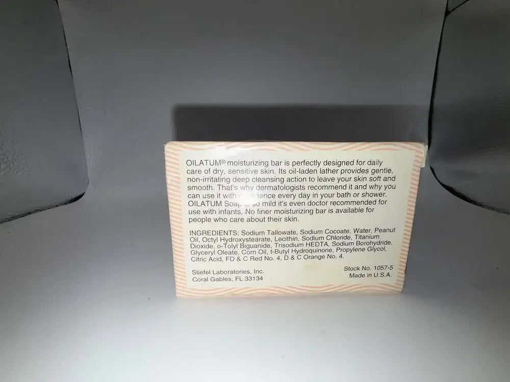 Vintage Stiefel Oilatum Unscented Moisturizing Soap Bar 113g (4.0 oz)